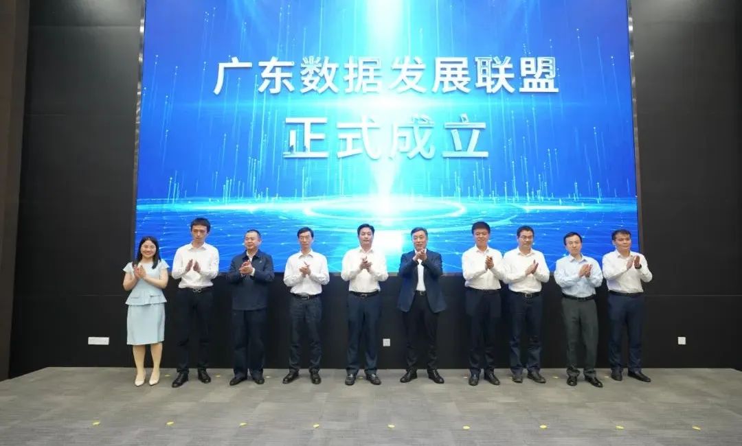 f4029ab2214eb55e4fa5b95ac58ffd7.jpg